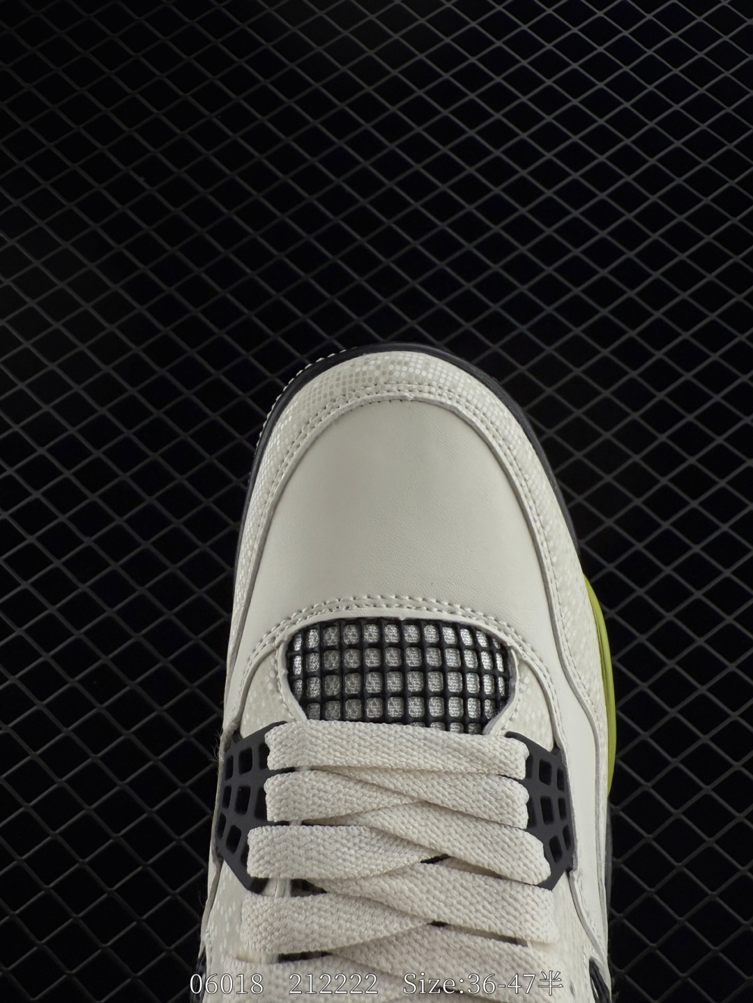 Nike Air Jordan 4 Retro